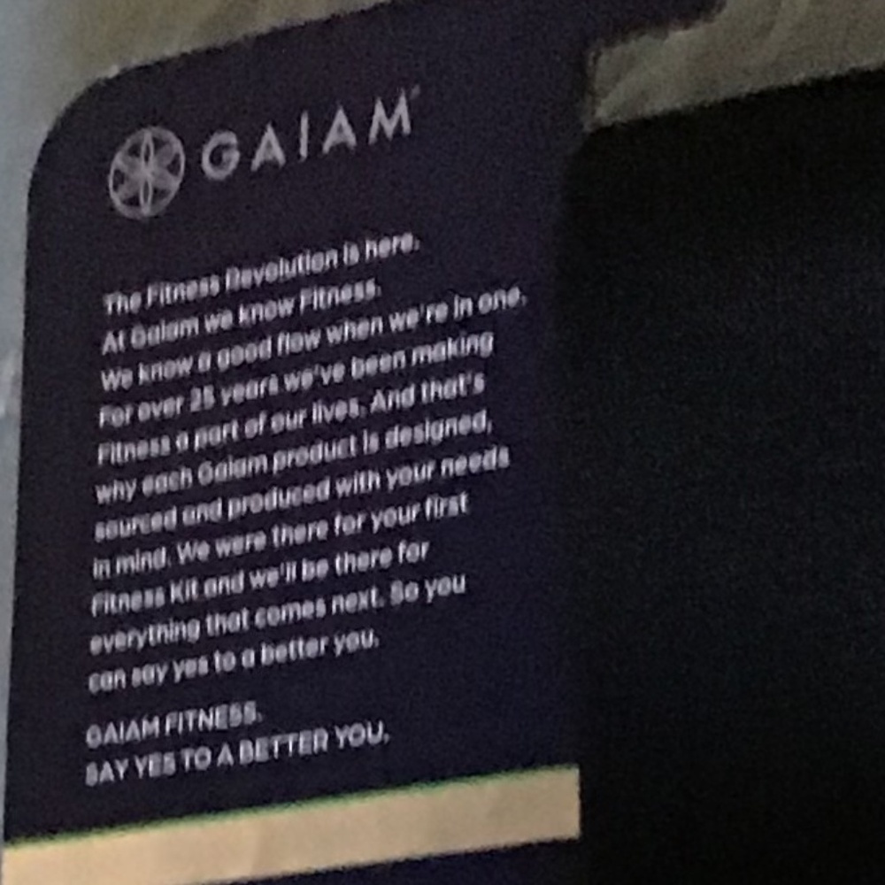GAIAM RUNNING PACK NWT - Picture 3 of 12